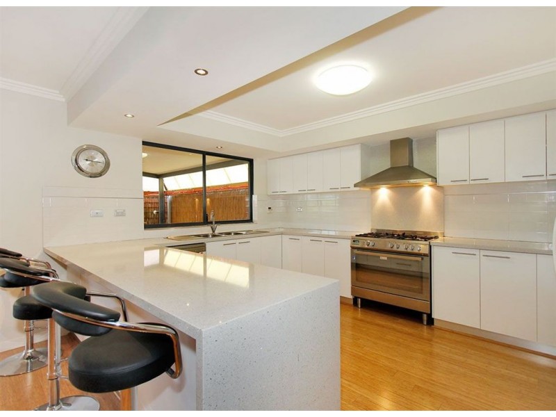 15A Norma Road, Alfred Cove WA 6154