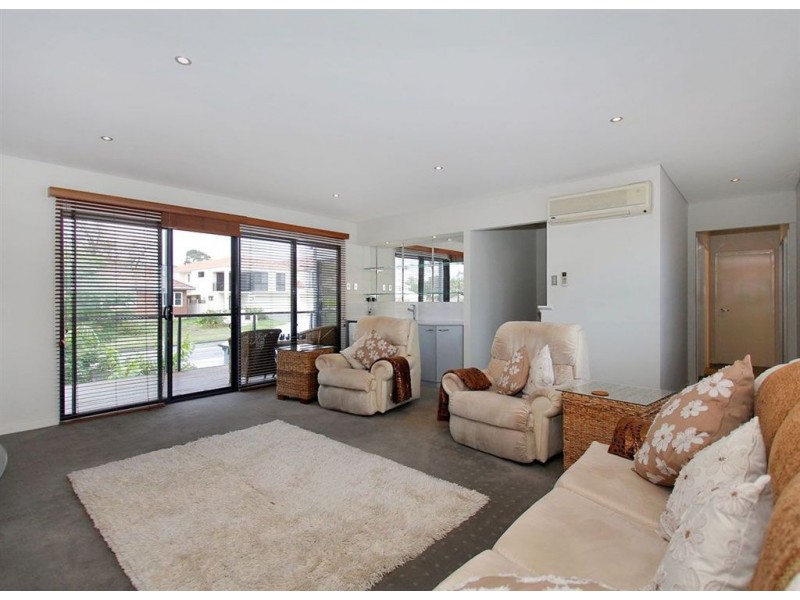 15A Norma Road, Alfred Cove WA 6154