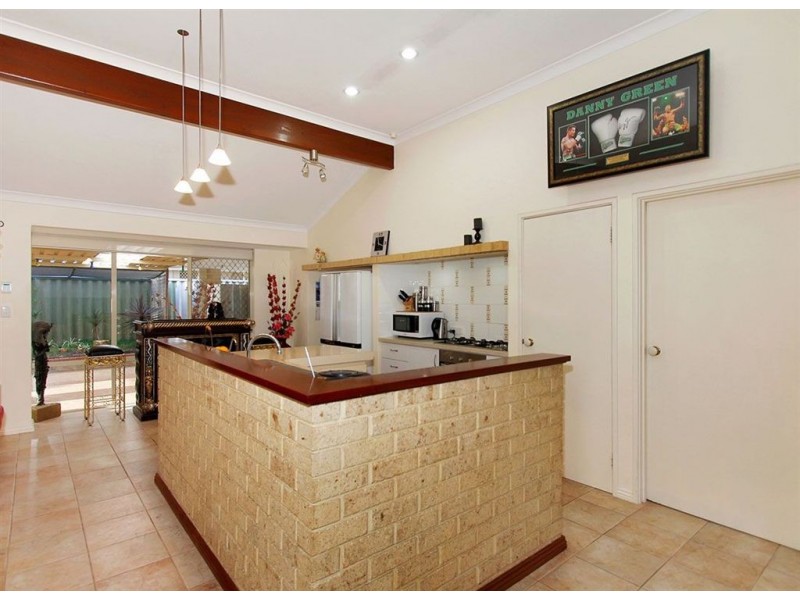 29 Enderby Court, Ballajura WA 6066