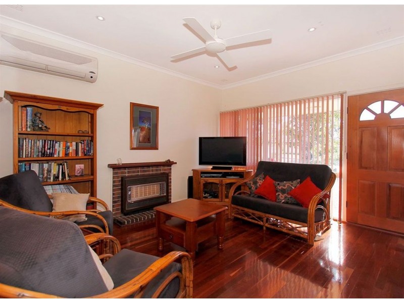 51 Counsel Road, Coolbellup WA 6163