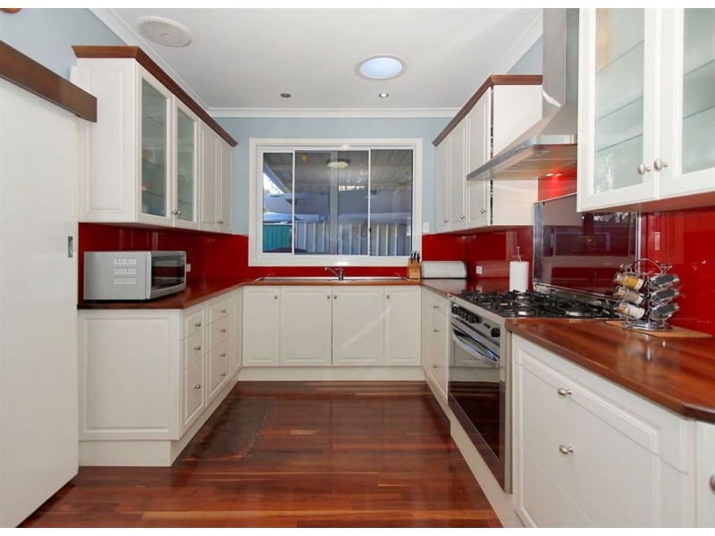 51 Counsel Road, Coolbellup WA 6163