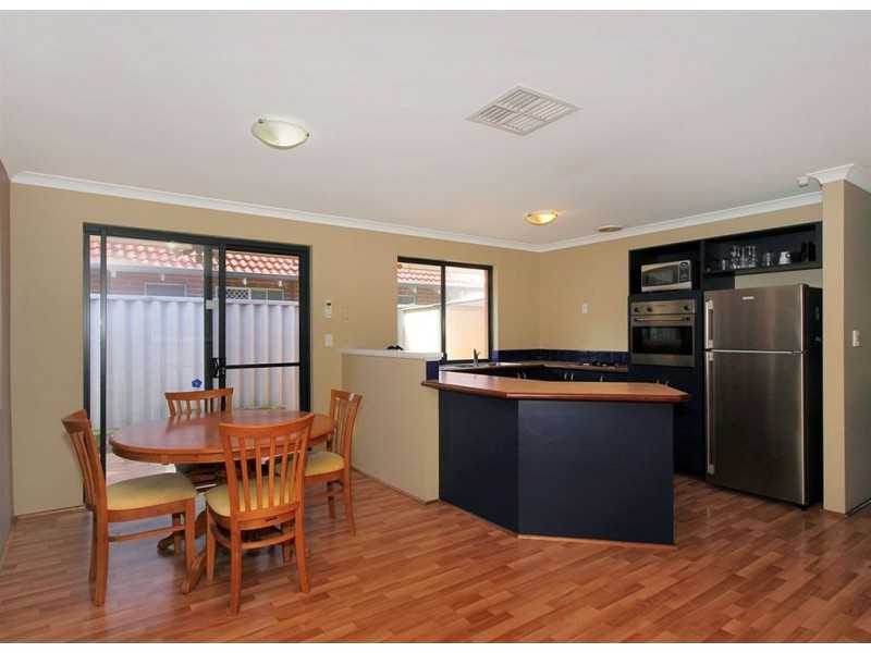 10 Race Street, Willagee WA 6156