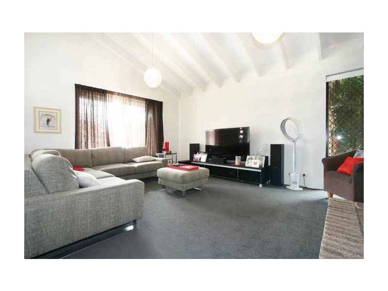 3 Sudbury Court, Leeming WA 6149