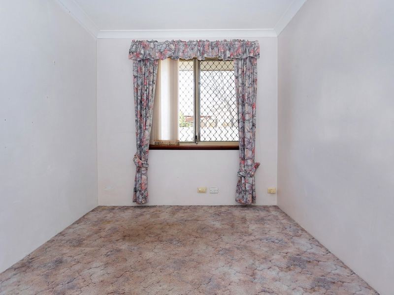 12 Wilsmore Grove, Kardinya WA 6163