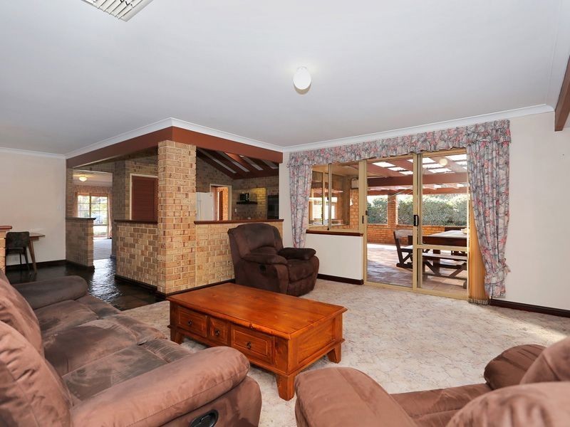 12 Wilsmore Grove, Kardinya WA 6163