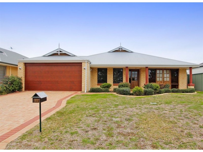 23 Blue Mountain Circuit, Aubin Grove WA 6164