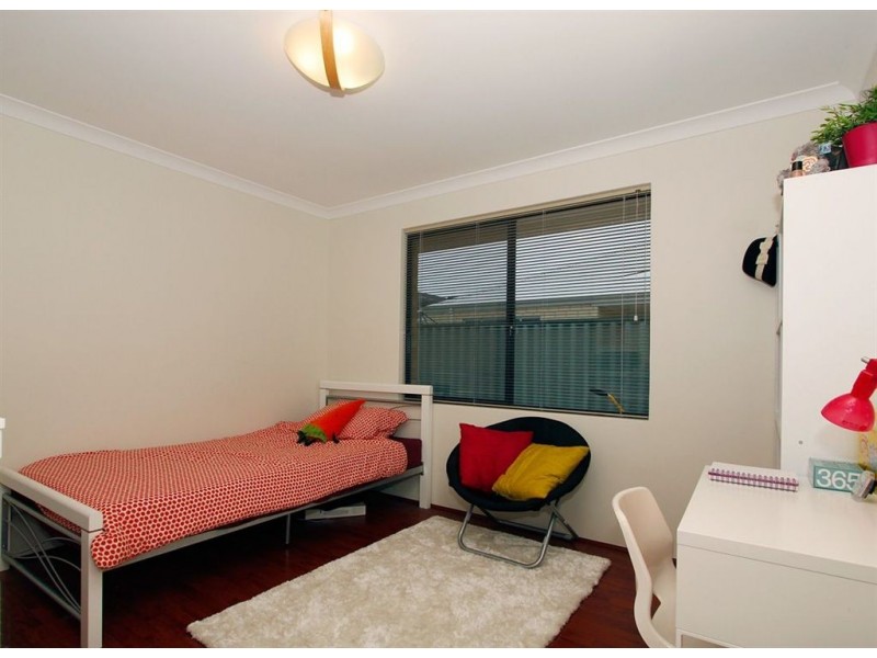 23 Blue Mountain Circuit, Aubin Grove WA 6164