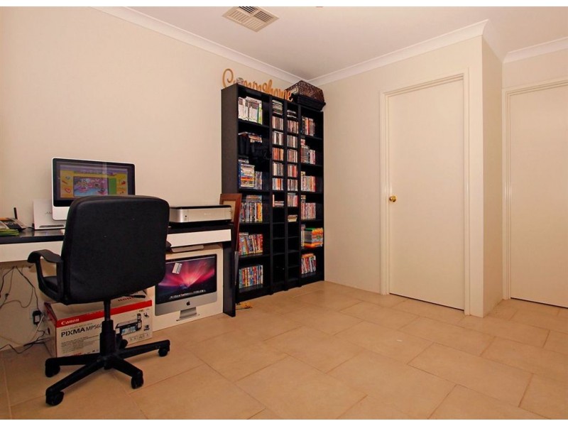 23 Blue Mountain Circuit, Aubin Grove WA 6164