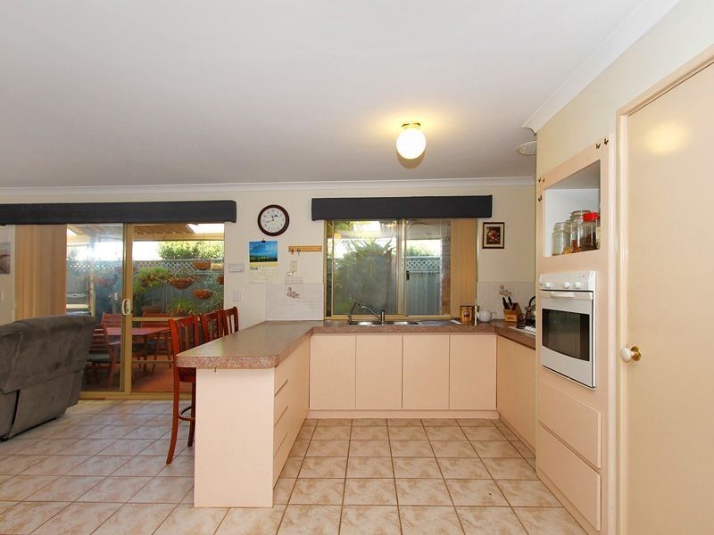 23 Jakovich Circuit, Atwell WA 6164