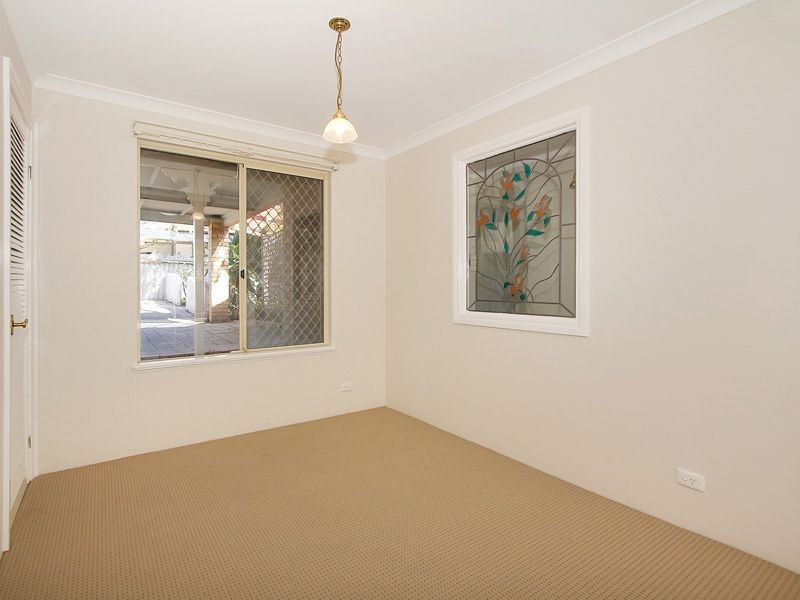 122A Watkins Street, White Gum Valley WA 6162