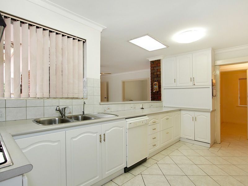 53 Piercy Way, Kardinya WA 6163