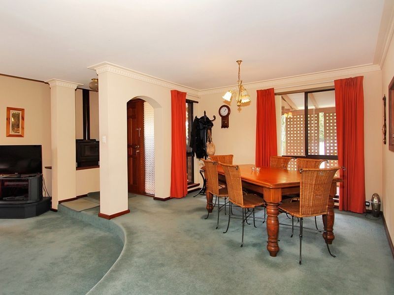 1/1 Bridges Road, Melville WA 6156