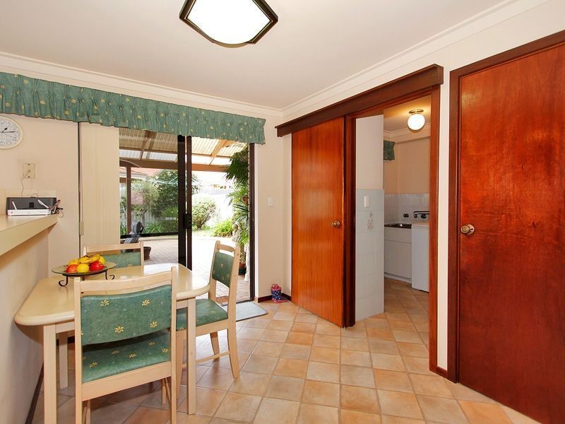 1/1 Bridges Road, Melville WA 6156