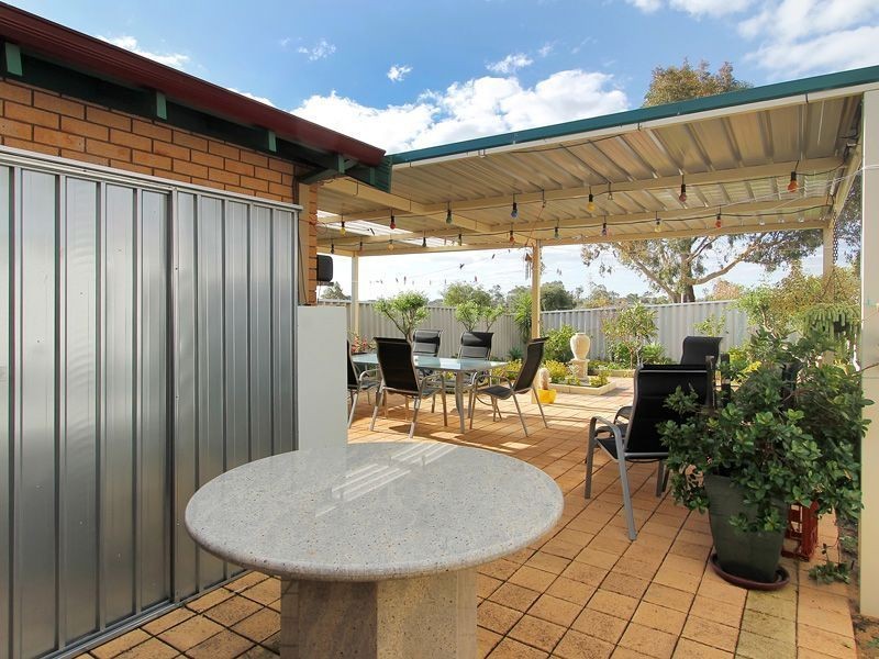 22D Erpingham Road, Hamilton Hill WA 6163