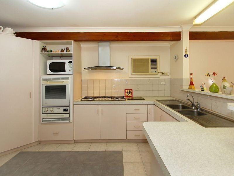 B/7 Somerset Rise, Kardinya WA 6163