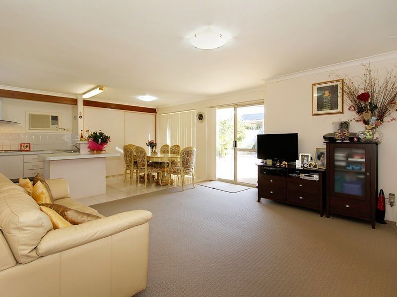 B/7 Somerset Rise, Kardinya WA 6163