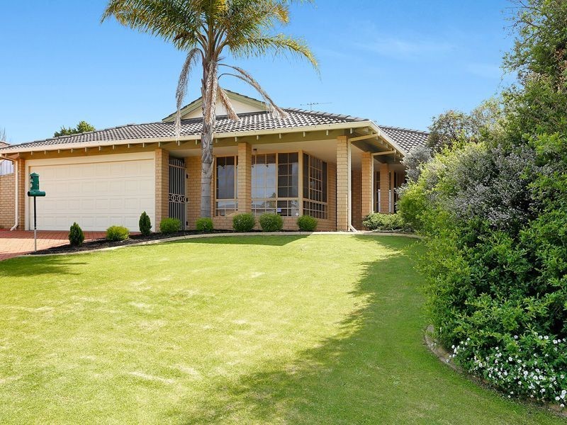 39 Crossland Way, Kardinya WA 6163