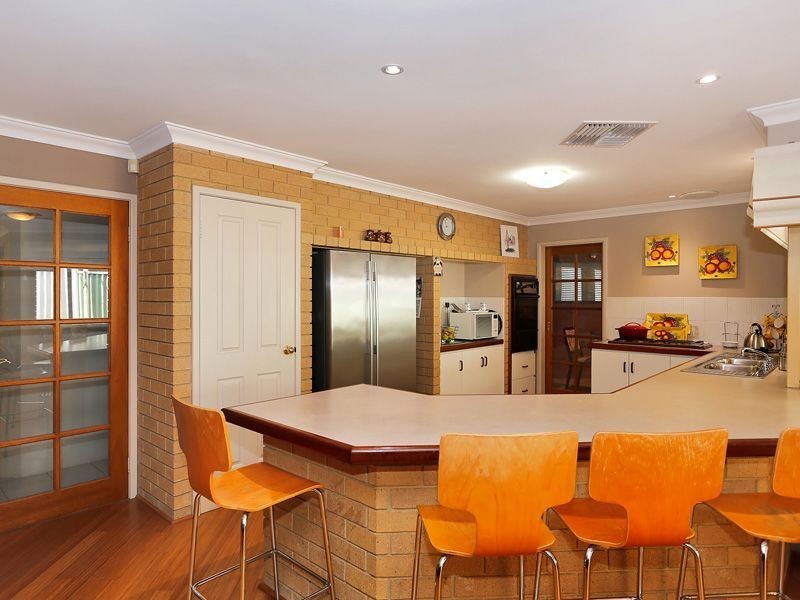 39 Crossland Way, Kardinya WA 6163