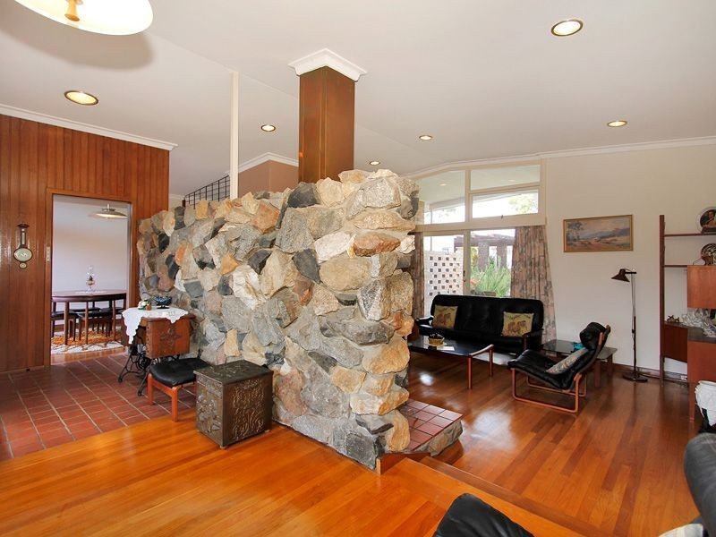 22 Challenger Place, Melville WA 6156