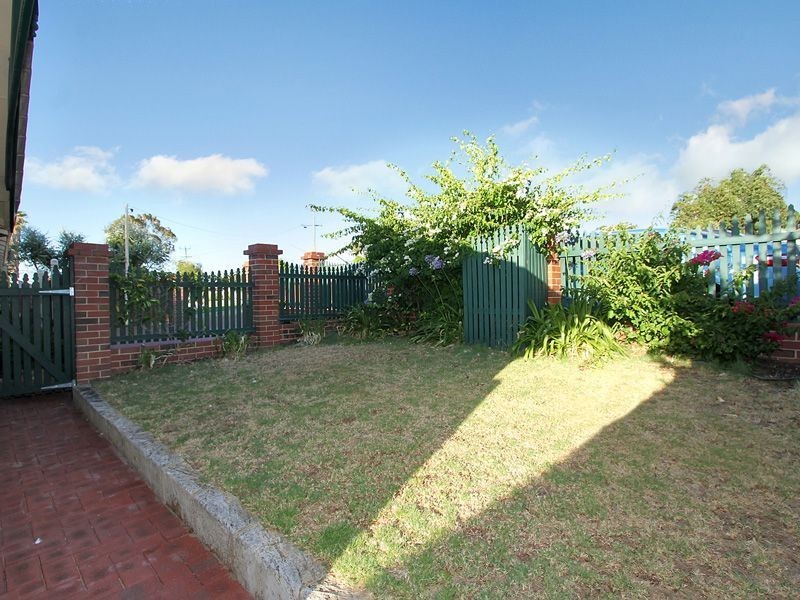 1/33 McKimmie Road, Palmyra WA 6157