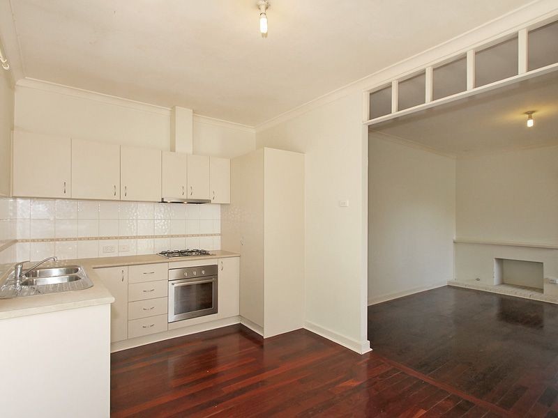 27 Cordelia Avenue, Coolbellup WA 6163