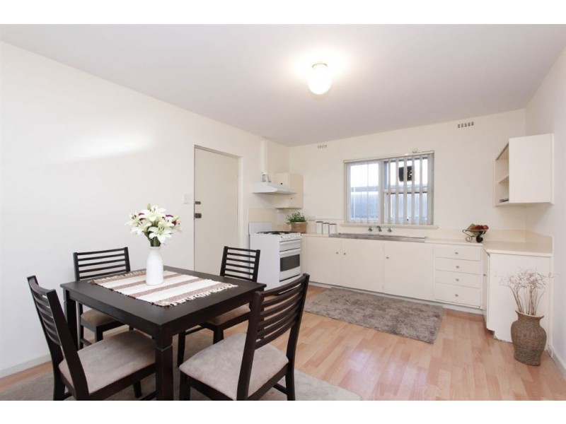 3/137 North Lake Road, Willagee WA 6156