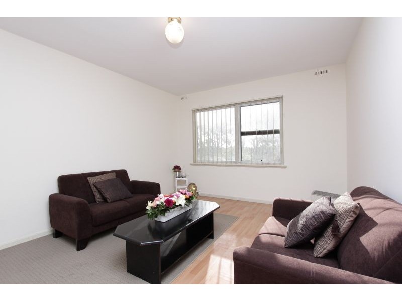 3/137 North Lake Road, Willagee WA 6156