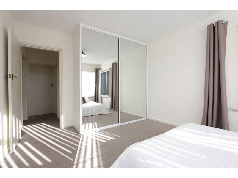 3/137 North Lake Road, Willagee WA 6156