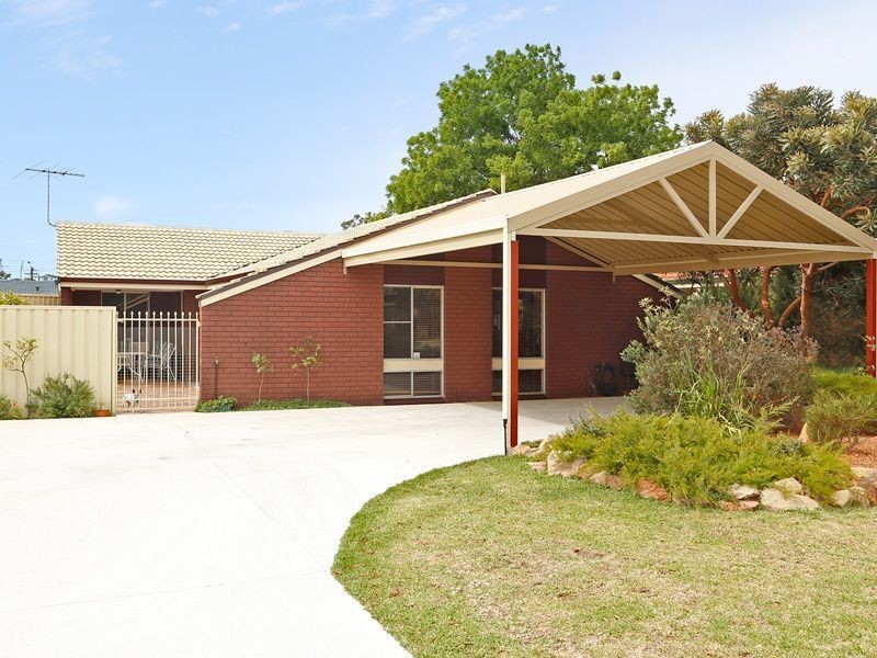 18a Thomas Way, Kardinya WA 6163