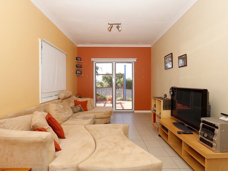 44 Hartley Street, Coolbellup WA 6163