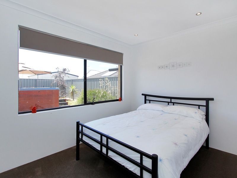 4 Cornell Way, Aubin Grove WA 6164