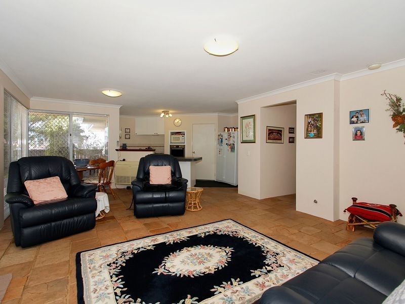 4 Munns Place, Kardinya WA 6163