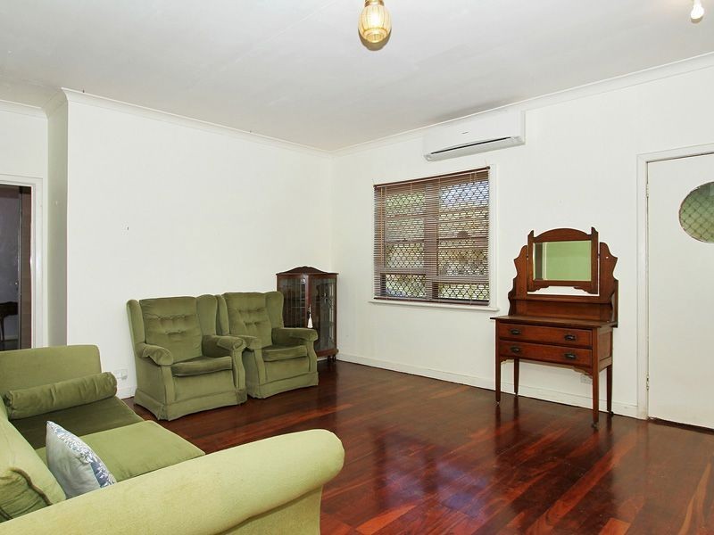 118 Arkwell Street, Willagee WA 6156