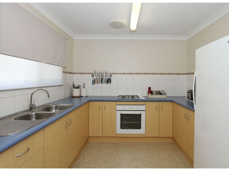 15 Stanyford Place, Hamilton Hill WA 6163