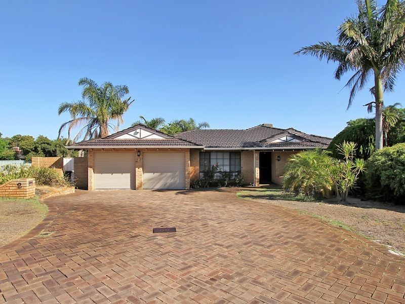 2 Witney Place, Leeming WA 6149