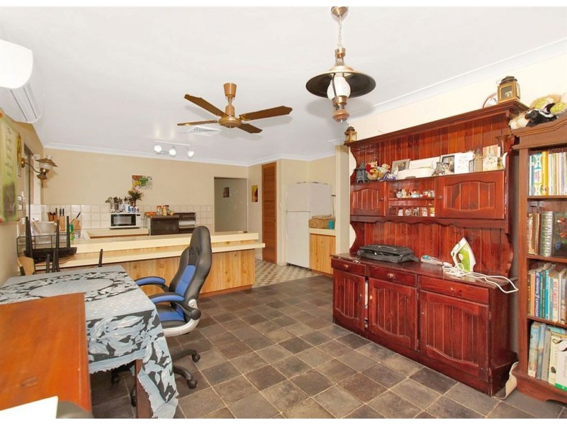 26b Oakover Way, Gosnells WA 6110