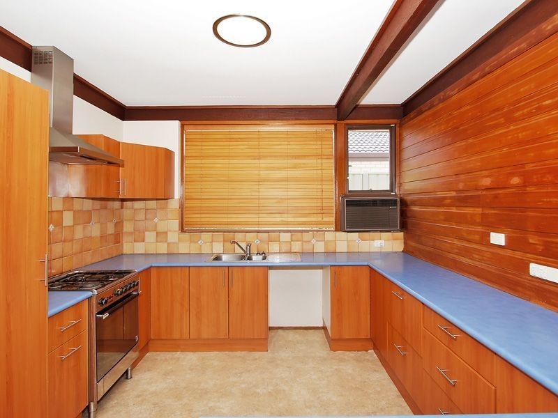 11b Burney Court, Kardinya WA 6163