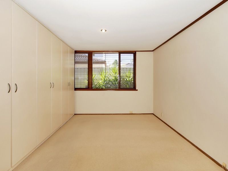 11b Burney Court, Kardinya WA 6163