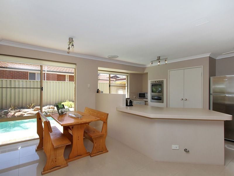 5a Murray Road, Palmyra WA 6157