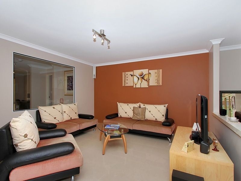 5a Murray Road, Palmyra WA 6157