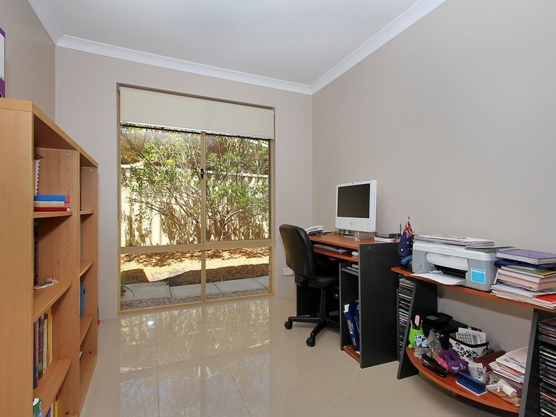 5a Murray Road, Palmyra WA 6157