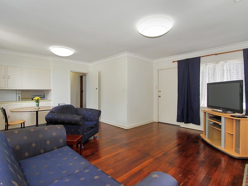 23 Hilory Street, Coolbellup WA 6163