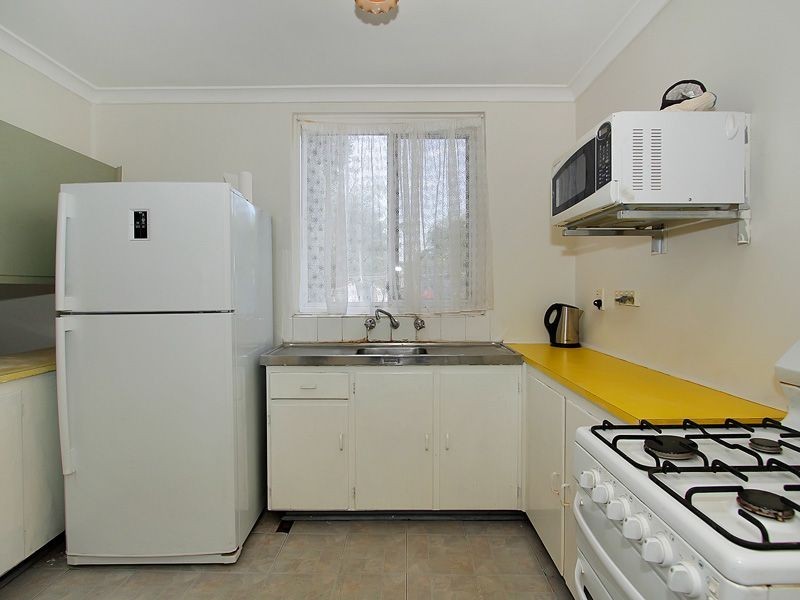 23 Hilory Street, Coolbellup WA 6163