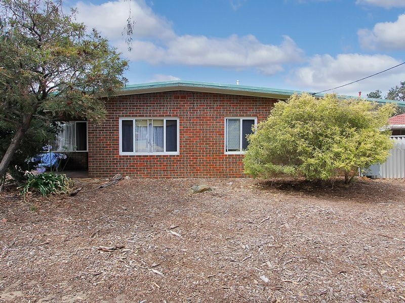 23 Hilory Street, Coolbellup WA 6163