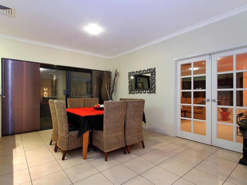 8 Jurien Way, Hammond Park WA 6164