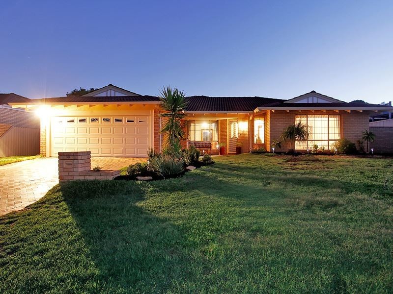 11 Alsop Place, Kardinya WA 6163