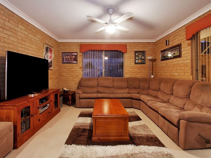11 Alsop Place, Kardinya WA 6163