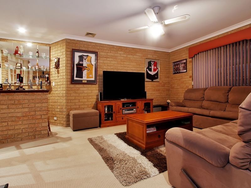 11 Alsop Place, Kardinya WA 6163