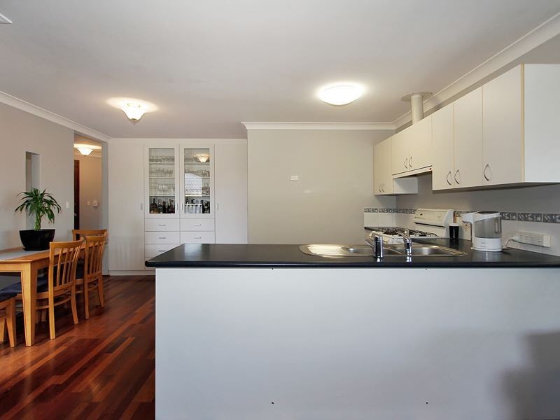 15 Alpin Court, Coolbellup WA 6163