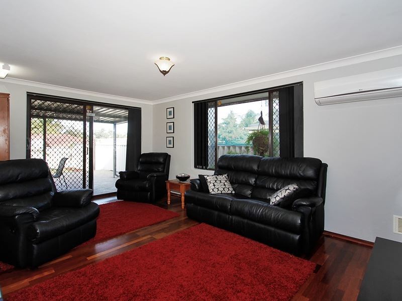 15 Alpin Court, Coolbellup WA 6163